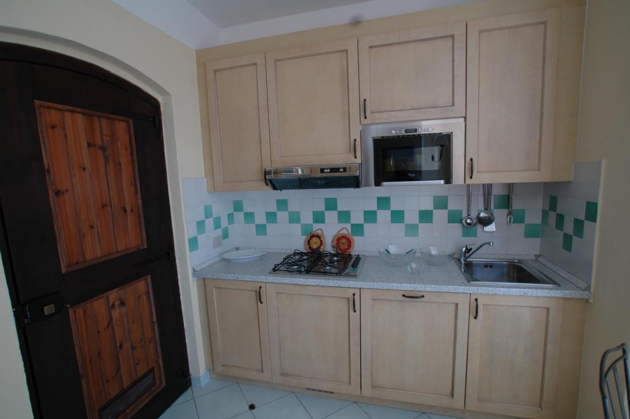 Apartament Rocciarossa Isola Rossa Zewnętrze zdjęcie