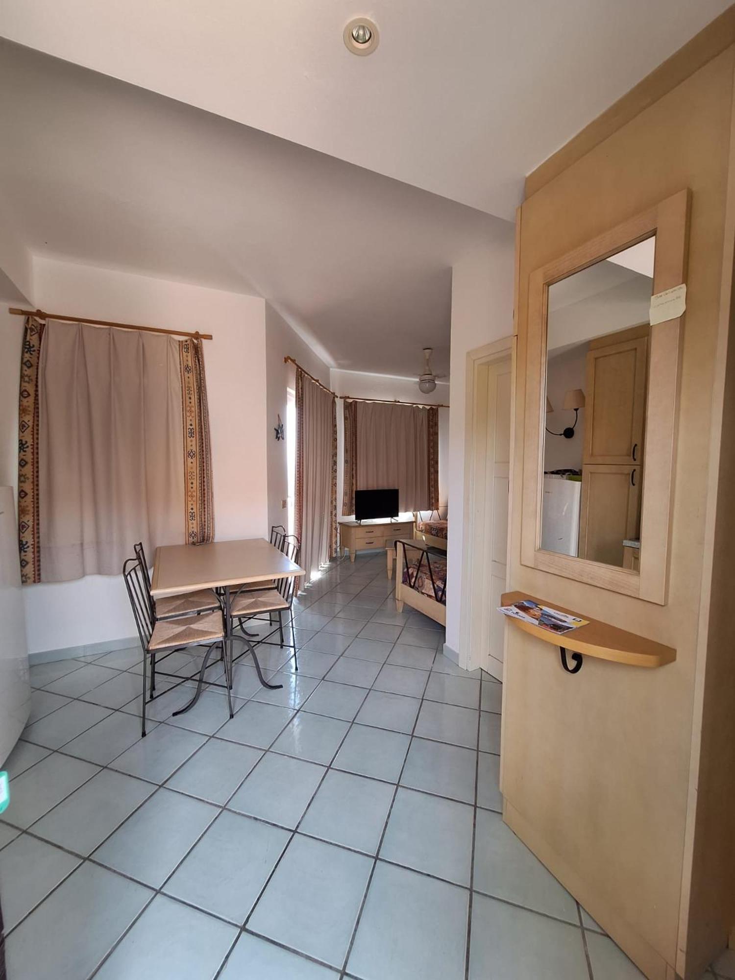 Apartament Rocciarossa Isola Rossa Zewnętrze zdjęcie